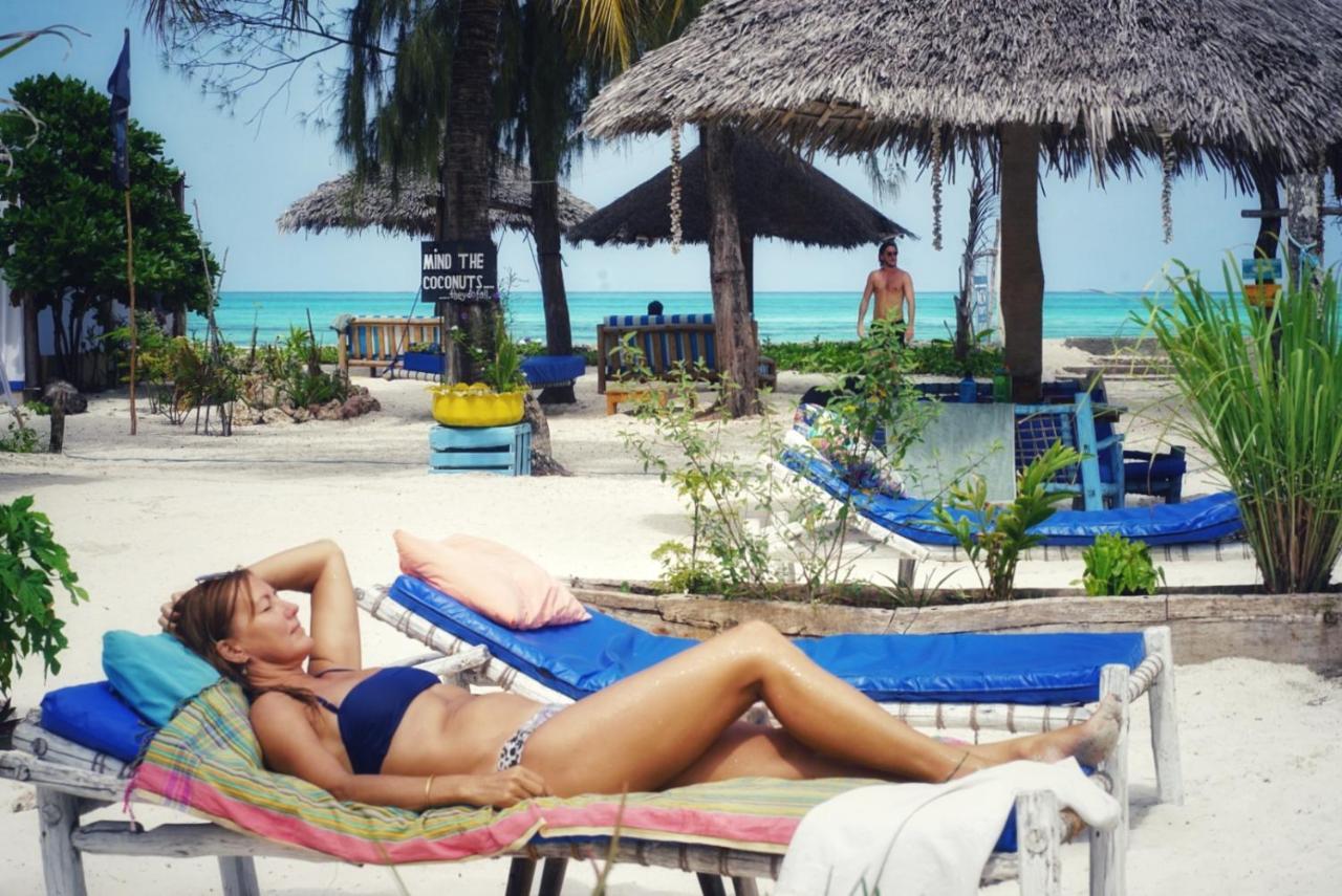 New Teddy'S On The Beach جامبياني المظهر الخارجي الصورة
